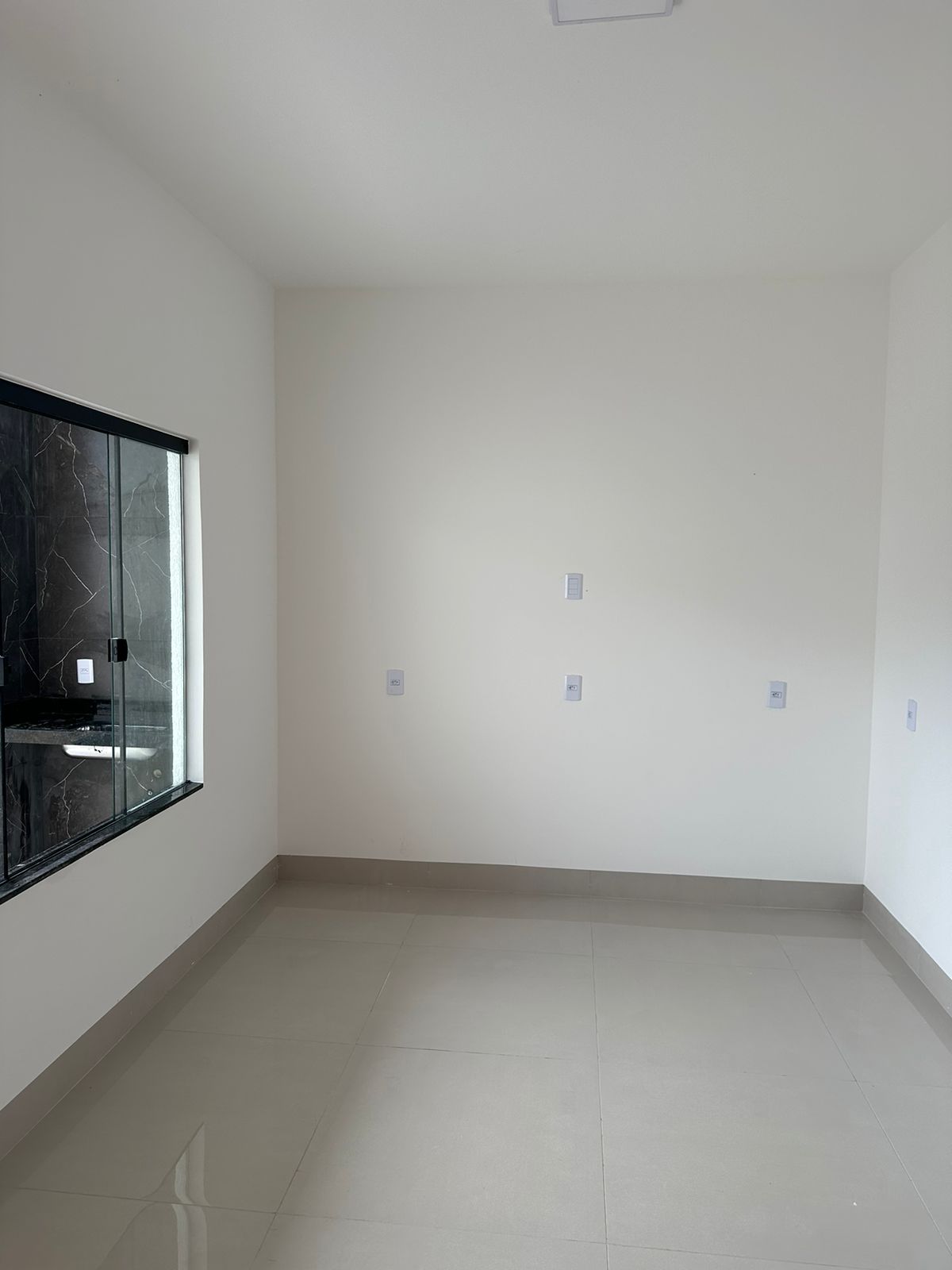 Imagem Casa com 2 Quartos à Venda, 77 m²em Setor Morada do Sol - Goiânia