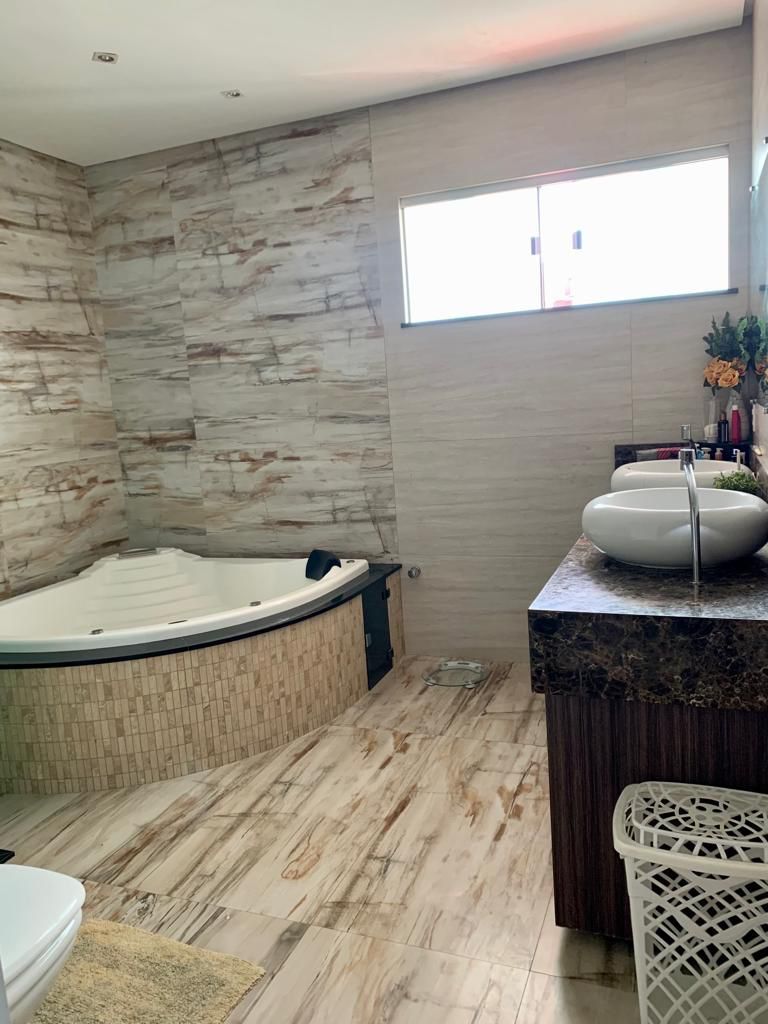 Imagem Casa de Condomínio com 4 Quartos à Venda, 279 m²em Tapanã (Icoaraci) - Belém