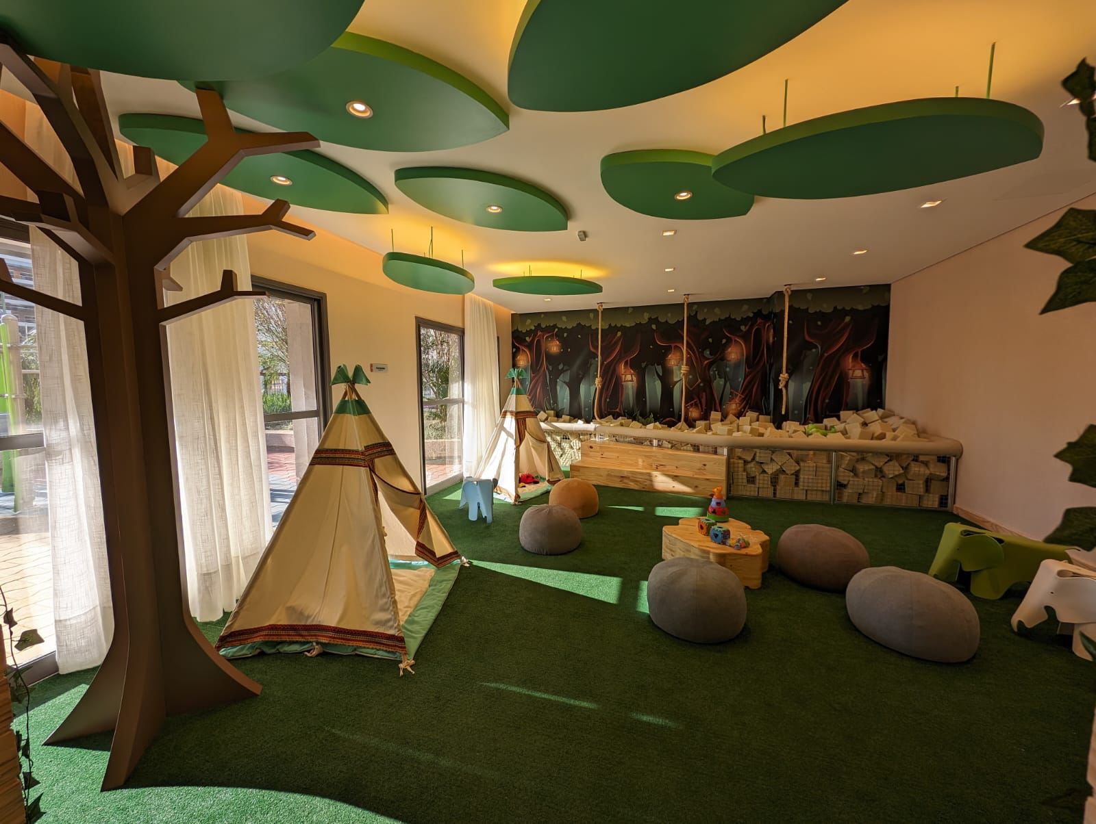 Imagem Studio com 1 Quarto para Alugar, 30 m² em Jardim das Acácias - São Paulo Imagem Studio com 1 Quarto para Alugar, 30 m² em Jardim das Acácias - São Paulo