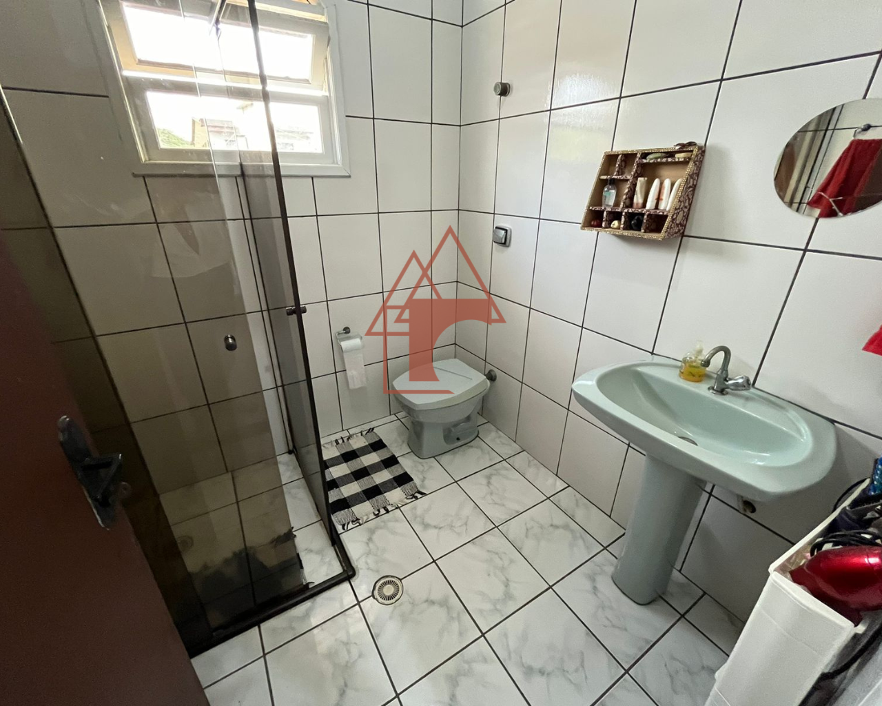 Imagem Sobrado com 3 Quartos à Venda, 148 m²em Vila Nova - Cubatão Imagem Sobrado com 3 Quartos à Venda, 148 m²em Vila Nova - Cubatão