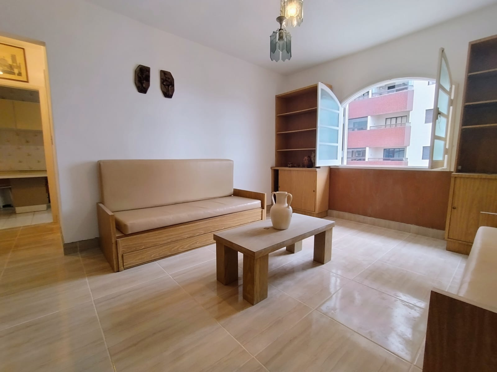 Imagem Kitnet com 1 Quarto à Venda, 38 m² em Tupi - Praia Grande Imagem Kitnet com 1 Quarto à Venda, 38 m² em Tupi - Praia Grande