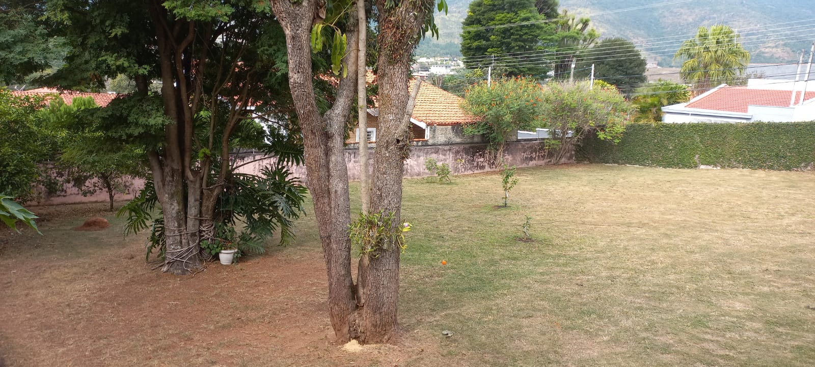 Imagem Terreno à Venda, 700 m² em Jardim Dona Carmela - Atibaia