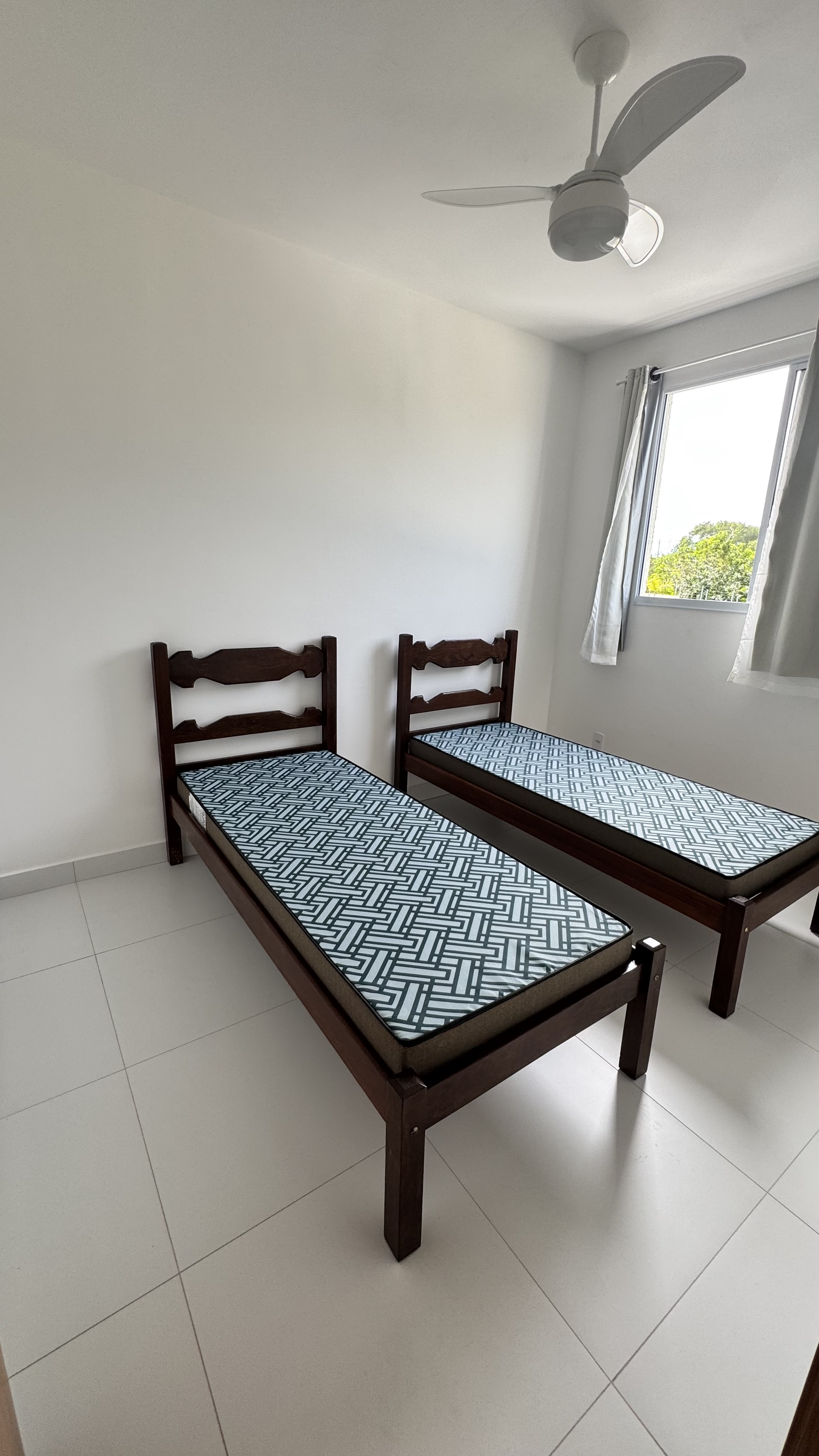 Imagem Apartamento com 2 Quartos para Alugar, 42 m² em Praia da Baleia - Serra