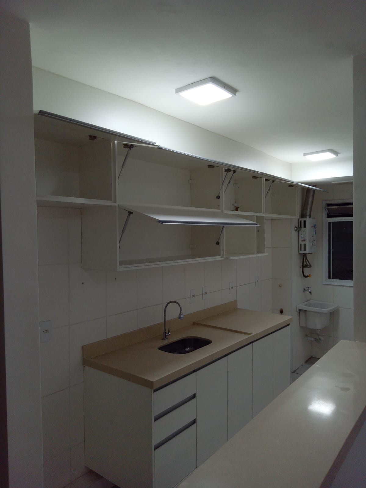Imagem Apartamento com 2 Quartos para Alugar, 57 m² em Jardim Tropical - Nova Iguaçu Imagem Apartamento com 2 Quartos para Alugar, 57 m² em Jardim Tropical - Nova Iguaçu