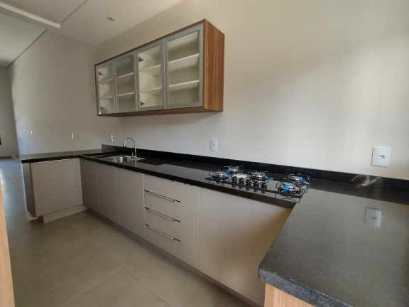 Imagem Casa com 3 Quartos à Venda, 125 m² em Santa Claudina - Vinhedo Imagem Casa com 3 Quartos à Venda, 125 m² em Santa Claudina - Vinhedo