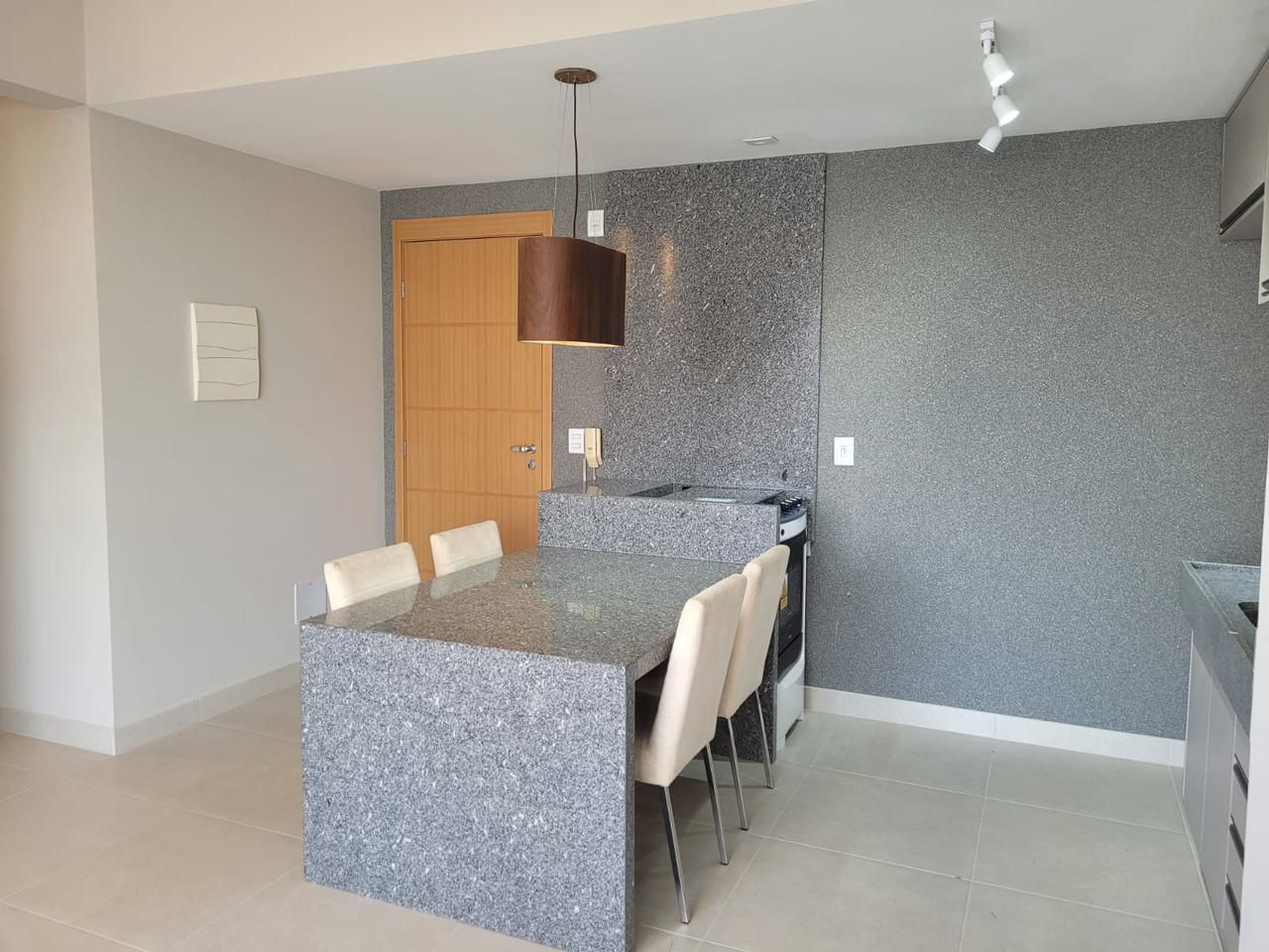 Imagem Apartamento com 2 Quartos para Alugar, 70 m²em Fátima - Belém