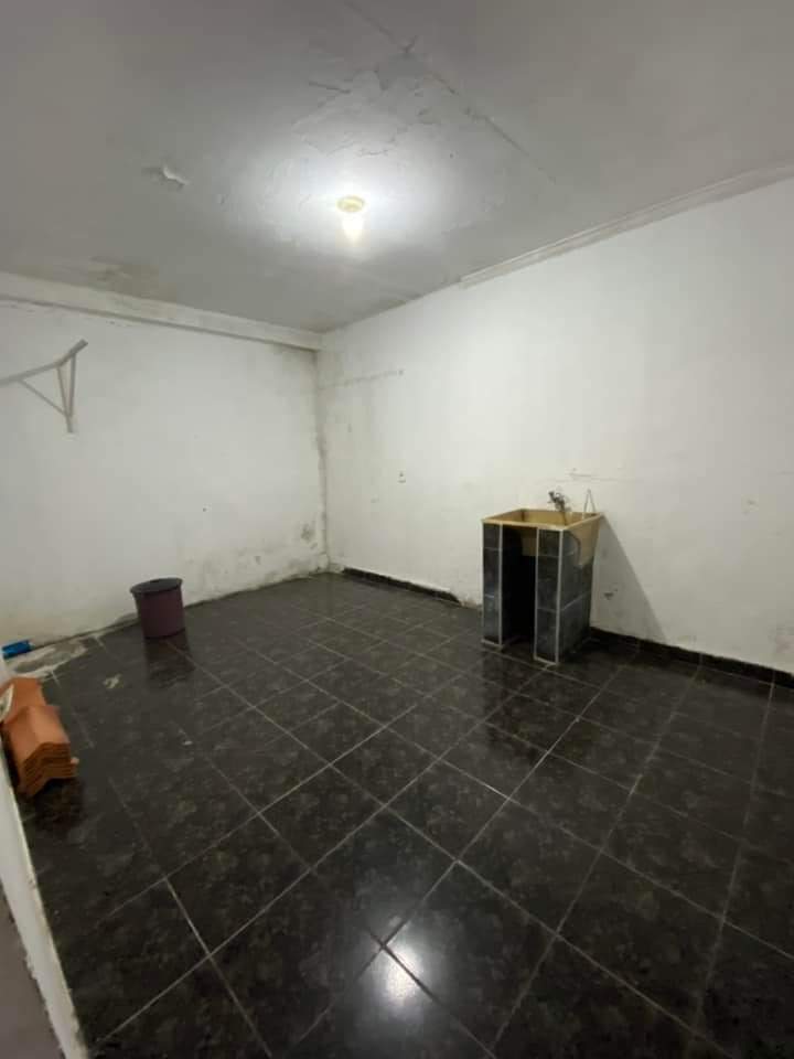 Imagem Casa com 2 Quartos à Venda, 90 m²em Jardim Adriana - Guarulhos