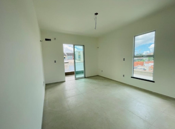Imagem Casa com 3 Quartos à Venda, 104 m² em Centro - Eusébio