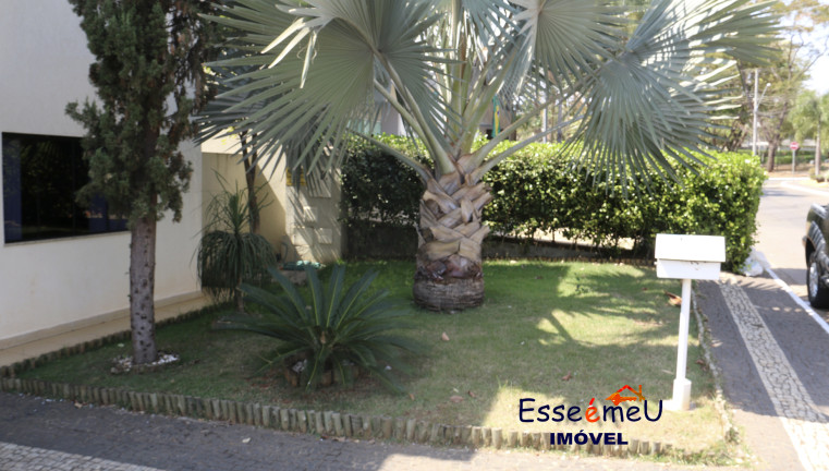 Imagem Casa com 5 Quartos à Venda, 250 m² em Jardins Madri - Goiânia Imagem Casa com 5 Quartos à Venda, 250 m² em Jardins Madri - Goiânia