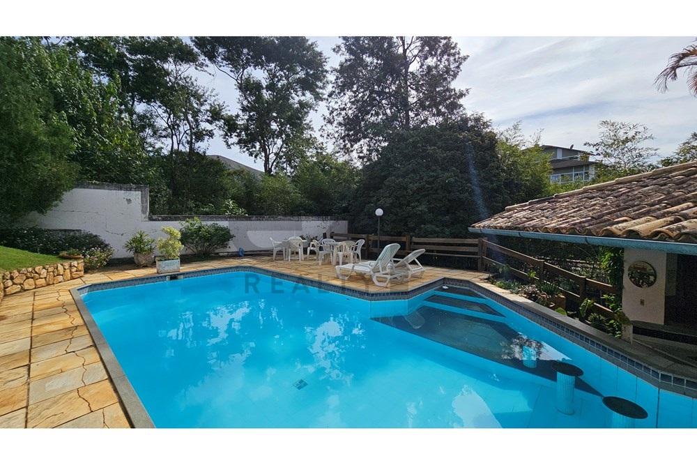 Imagem Casa de Condomínio com 4 Quartos à Venda, 285 m² em Itaipava - Petrópolis