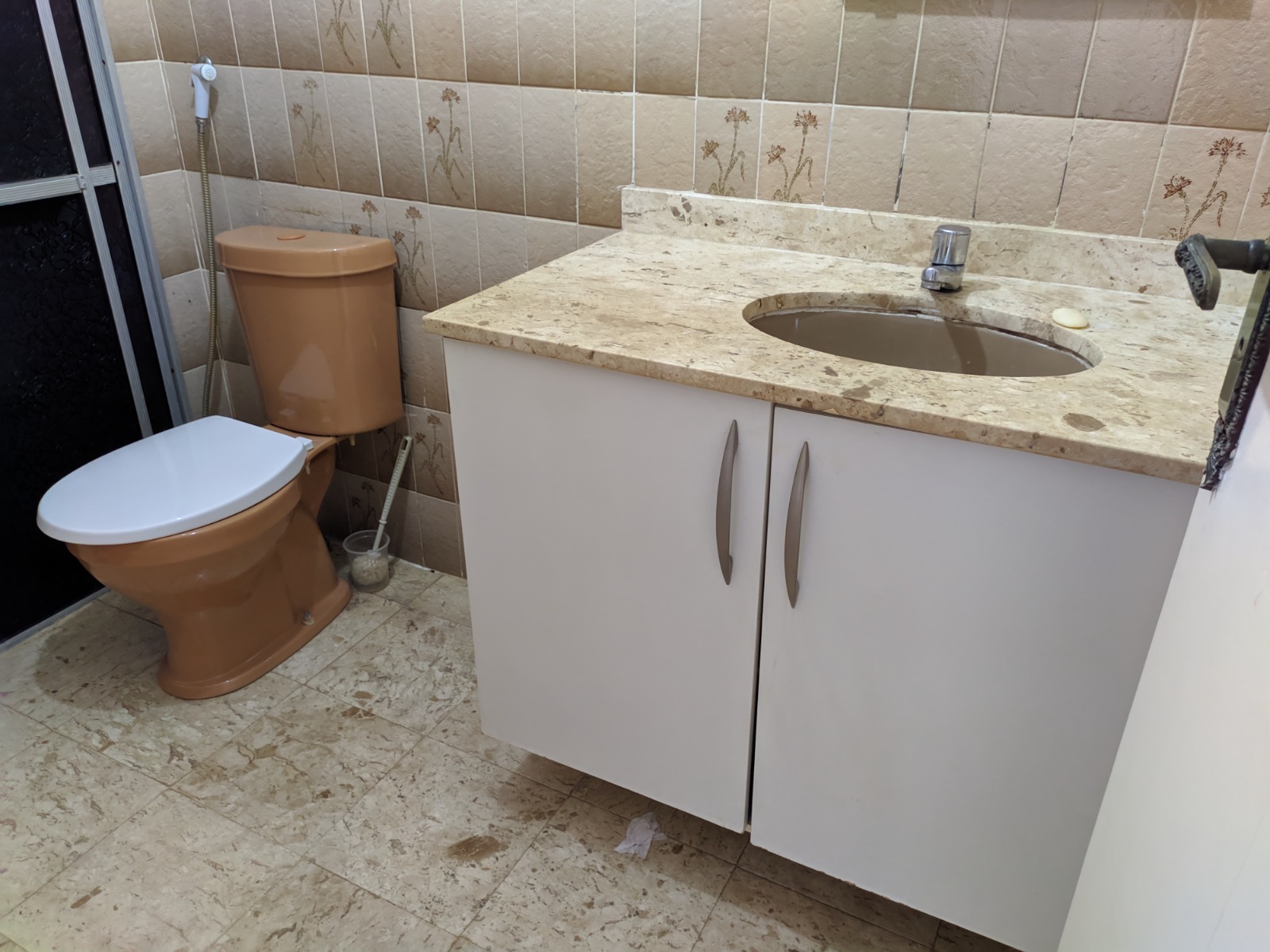 Imagem Apartamento com 4 Quartos para Alugar, 200 m²em Jurunas - Belém