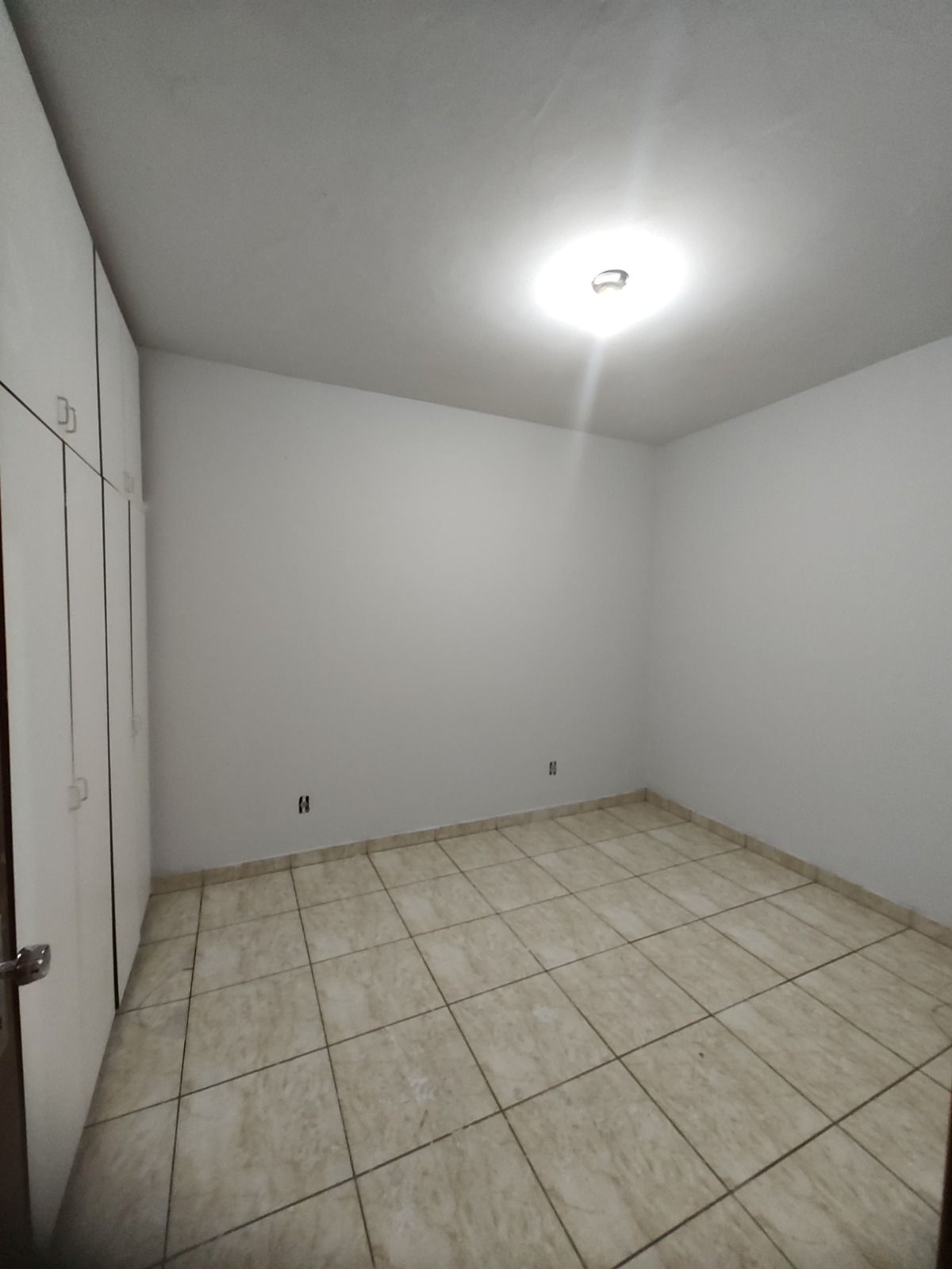 Imagem Imóvel Comercial à Venda, 297 m²em Setor Coimbra - Goiânia Imagem Imóvel Comercial à Venda, 297 m²em Setor Coimbra - Goiânia