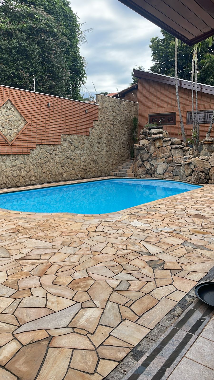Imagem Casa com 4 Quartos à Venda, 600 m²em Jardim Santa Helena - Mogi Mirim