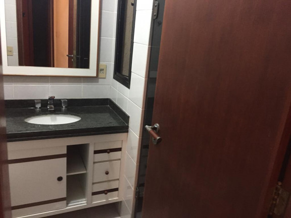 Imagem Apartamento com 4 Quartos à Venda, 120 m²em Enseada - Guarujá
