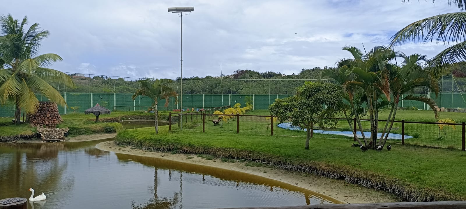 Imagem Terreno em Condomínio à Venda, 300 m²em Jauá (Abrantes) - Camaçari Imagem Terreno em Condomínio à Venda, 300 m²em Jauá (Abrantes) - Camaçari