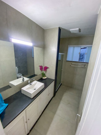 Imagem Casa com 3 Quartos à Venda,  em Iucas - Teresópolis