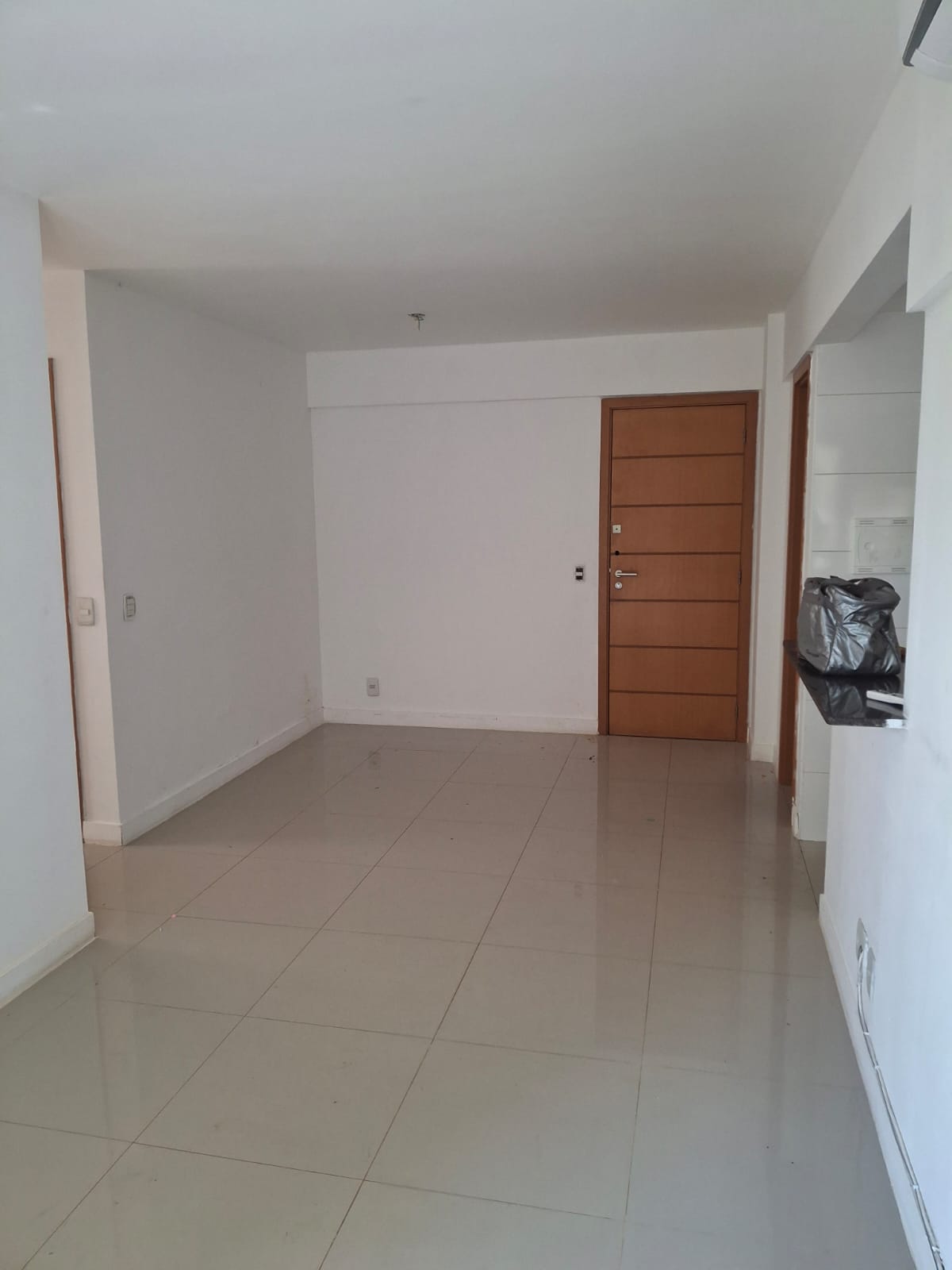 Imagem Apartamento com 2 Quartos à Venda, 131 m² em Recreio dos Bandeirantes - Rio de Janeiro Imagem Apartamento com 2 Quartos à Venda, 131 m² em Recreio dos Bandeirantes - Rio de Janeiro