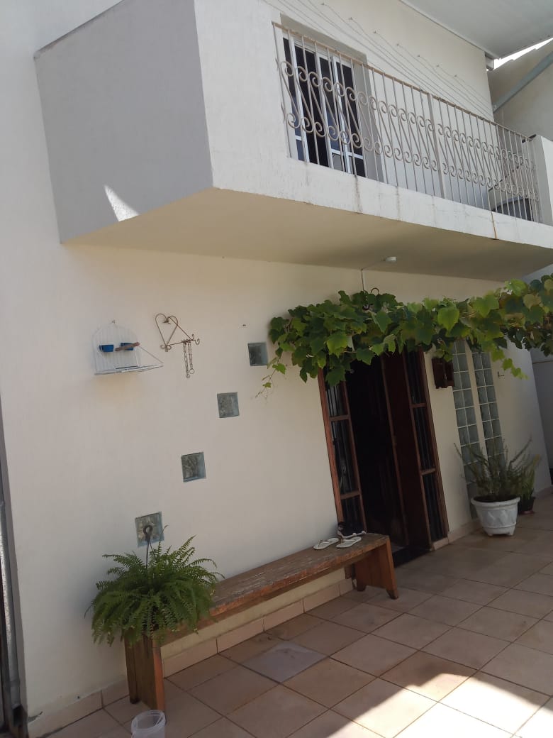 Imagem Sobrado com 3 Quartos à Venda, 260 m²em Jardim Paulista - Mogi das Cruzes
