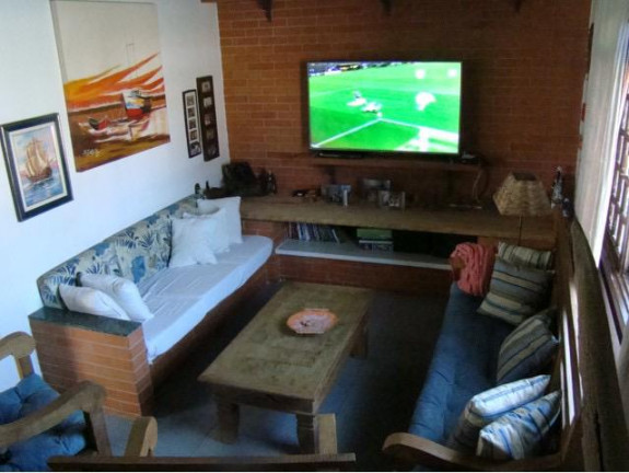 Imagem Casa com 3 Quartos à Venda, 190 m² em Caiçara - Praia Grande Imagem Casa com 3 Quartos à Venda, 190 m² em Caiçara - Praia Grande