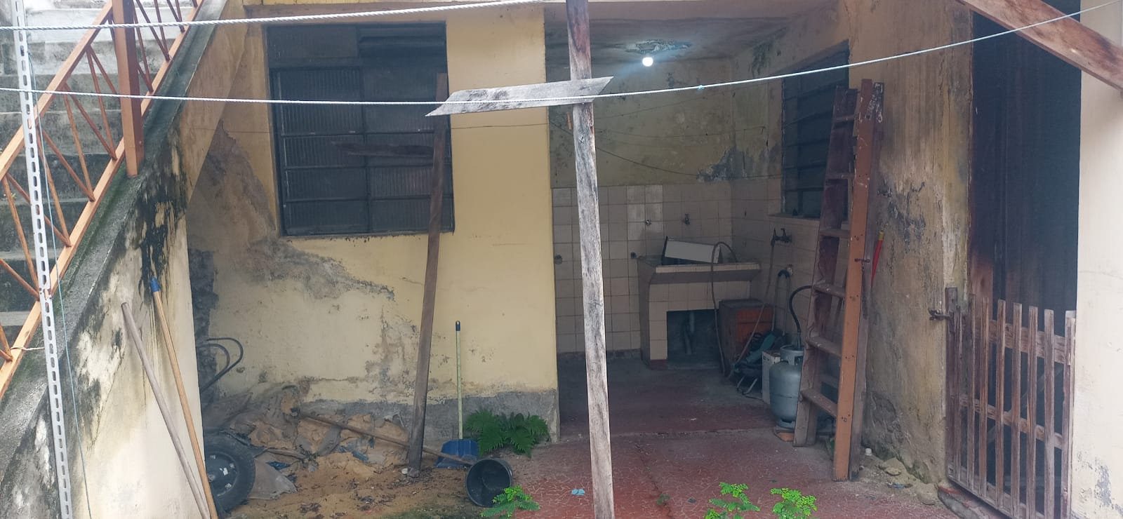 Imagem Casa com 2 Quartos à Venda, 124 m² em Vila Prudente - São Paulo