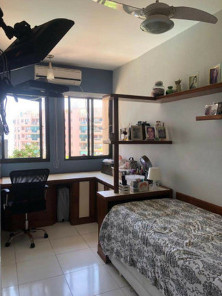Imagem Apartamento com 4 Quartos à Venda, 179 m² em Barra da Tijuca - Rio de Janeiro Imagem Apartamento com 4 Quartos à Venda, 179 m² em Barra da Tijuca - Rio de Janeiro