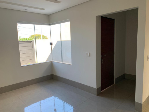 Imagem Casa com 3 Quartos à Venda, em Bairro Seminário - Campo Grande Imagem Casa com 3 Quartos à Venda, em Bairro Seminário - Campo Grande