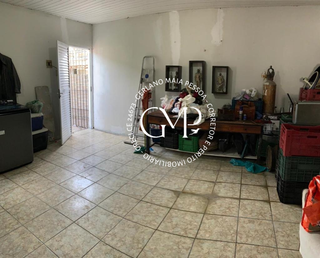 Imagem Casa com 5 Quartos à Venda, 360 m²em Monte Castelo - Fortaleza Imagem Casa com 5 Quartos à Venda, 360 m²em Monte Castelo - Fortaleza