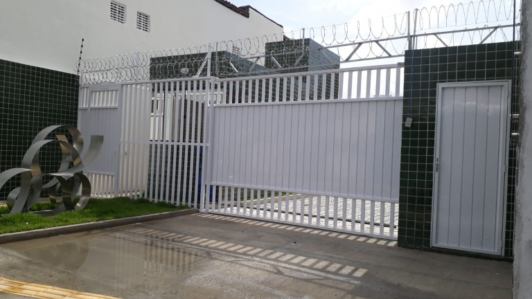 Imagem Casa de Condomínio com 2 Quartos à Venda, 77 m² em Ponta Negra - Natal