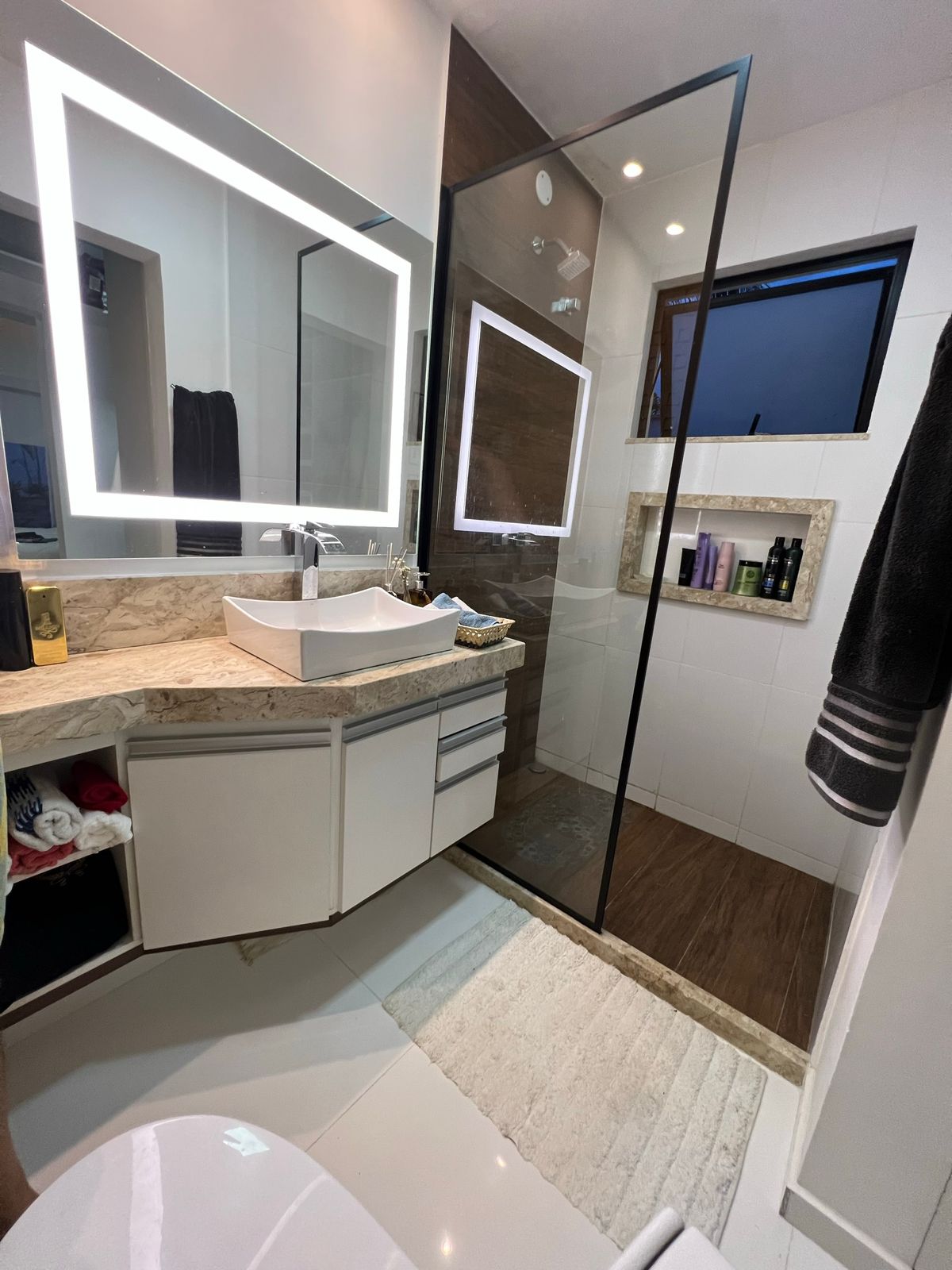 Imagem Casa de Condomínio com 2 Quartos à Venda ou Locação, 450 m² em Caravelas - Armação dos Búzios Imagem Casa de Condomínio com 2 Quartos à Venda ou Locação, 450 m² em Caravelas - Armação dos Búzios
