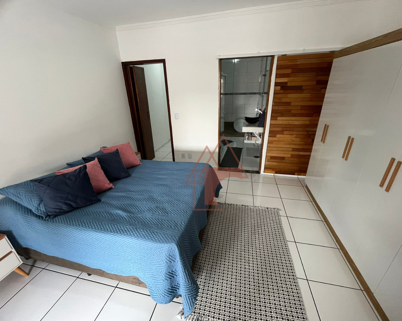 Imagem Sobrado com 2 Quartos à Venda, 256 m² em Vila São Benedito - Cubatão