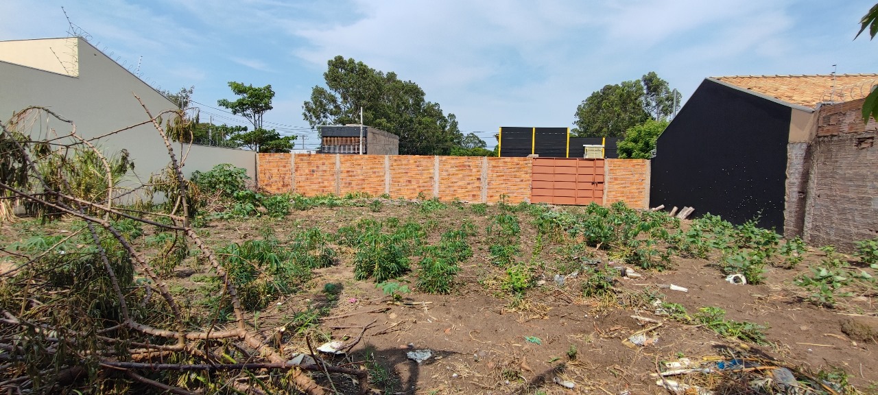 Imagem Terreno à Venda, 540 m²em Jardim Centro Oeste - Campo Grande
