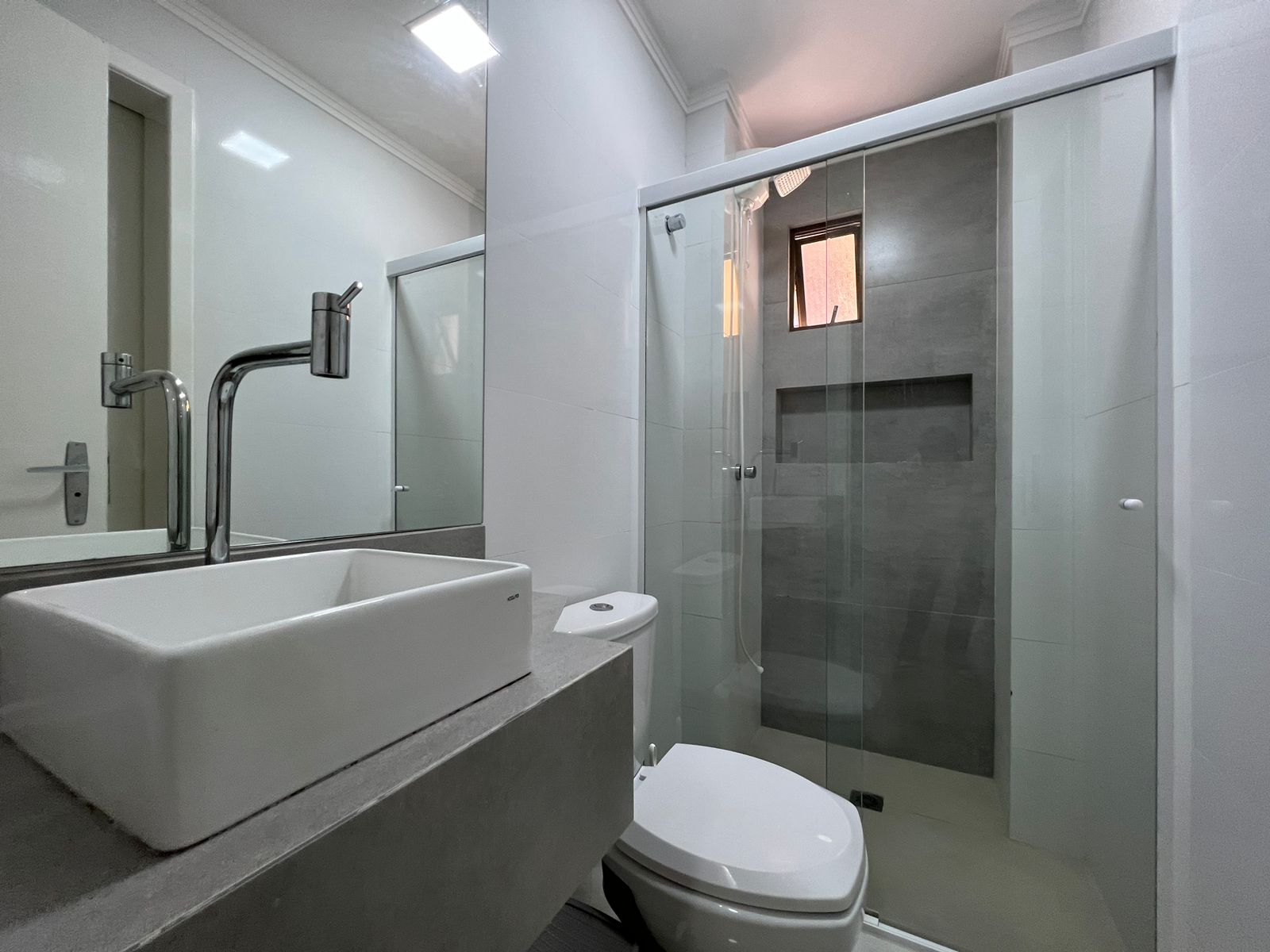 Imagem Apartamento com 3 Quartos à Venda, 303 m²em Meia Praia - Itapema
