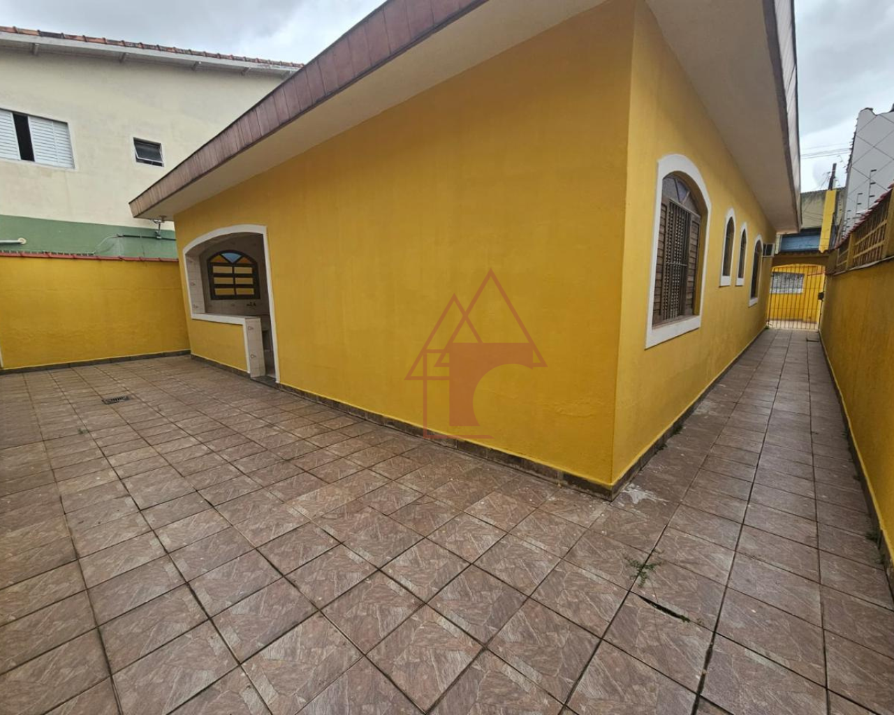 Imagem Casa com 3 Quartos à Venda, 136 m² em Jardim Casqueiro - Cubatão Imagem Casa com 3 Quartos à Venda, 136 m² em Jardim Casqueiro - Cubatão