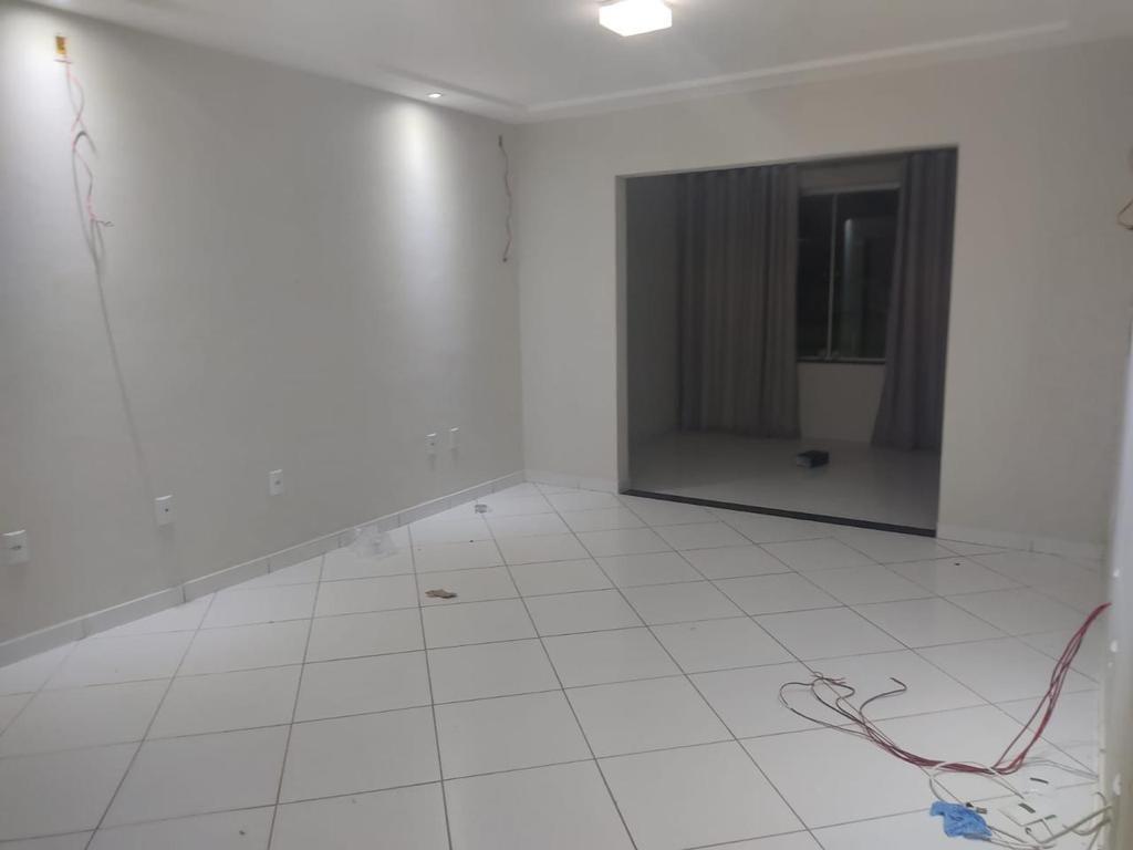 Imagem Casa com 4 Quartos à Venda ou Locação, 180 m²em Barra de Jangada - Jaboatão dos Guararapes