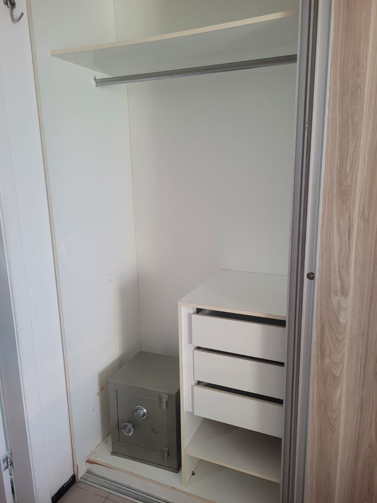 Imagem Apartamento com 2 Quartos à Venda, 72 m²em Praia de Iracema - Fortaleza