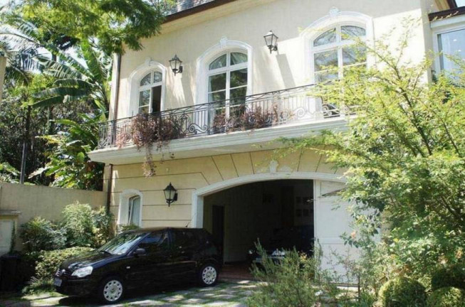 Casa de Condomínio com 4 Quartos à Venda, 587 m² em Jardim Petrópolis - São Paulo