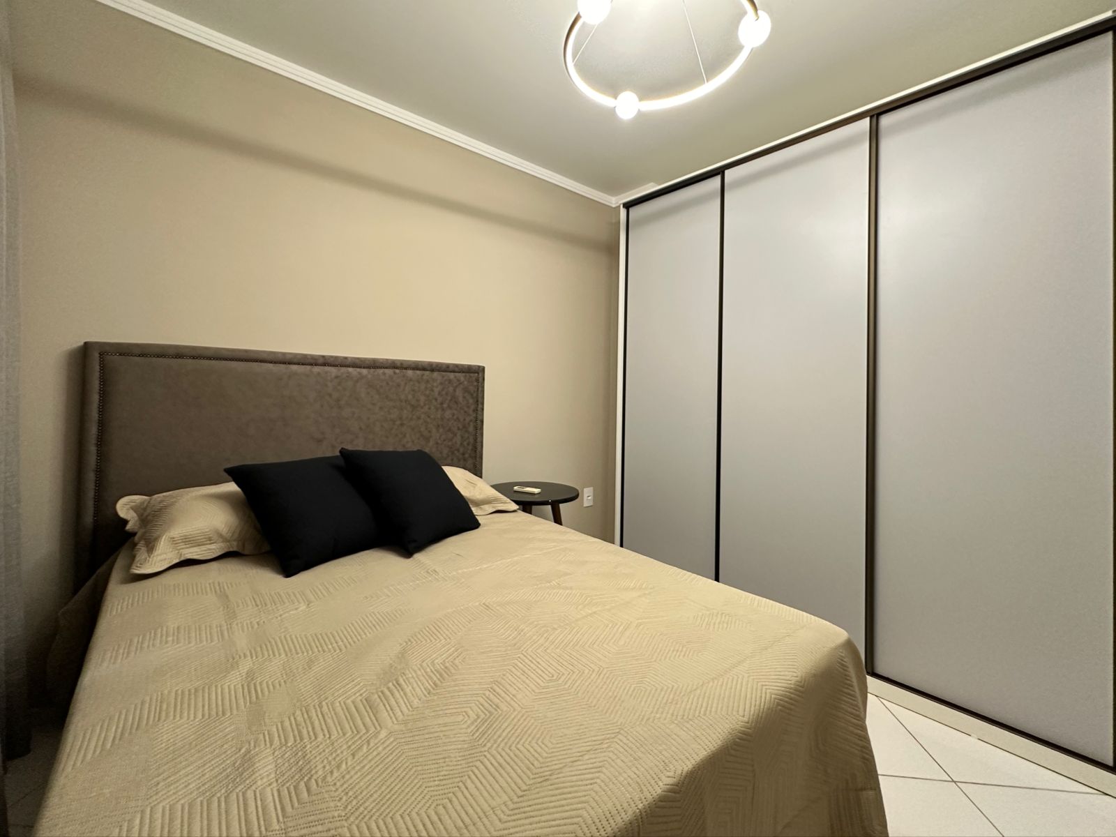 Imagem Apartamento com 2 Quartos à Venda, 60 m²em Meia Praia - Itapema Imagem Apartamento com 2 Quartos à Venda, 60 m²em Meia Praia - Itapema