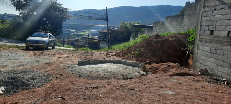 Imagem Terreno à Venda, 197 m²em Laranjeiras - Caieiras Imagem Terreno à Venda, 197 m²em Laranjeiras - Caieiras