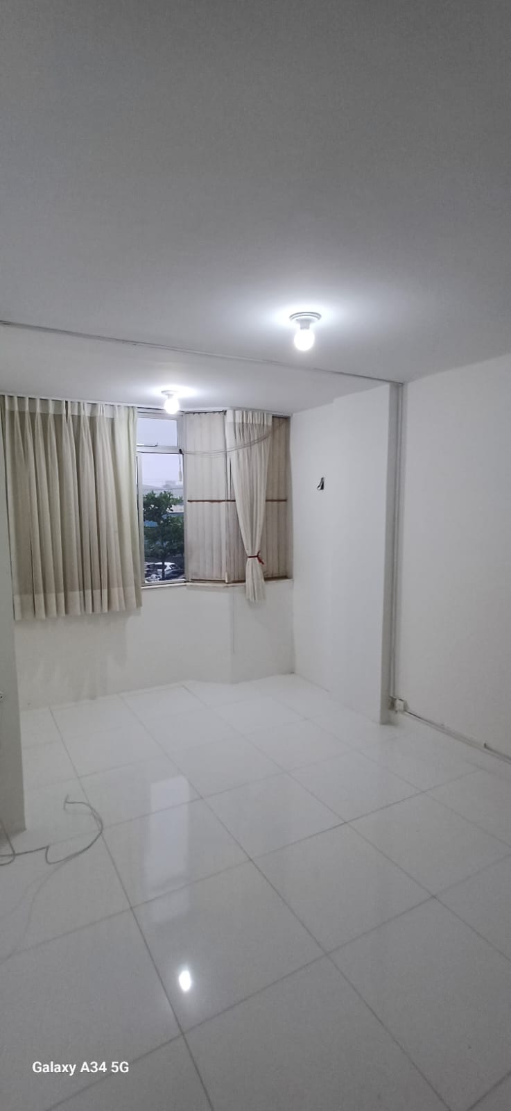Imagem Apartamento com 4 Quartos para Alugar, 93 m²em Imbuí - Salvador