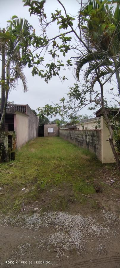 Imagem Casa com 1 Quarto à Venda, 150 m²em Jardim Santa Terezinha - Itanhaém Imagem Casa com 1 Quarto à Venda, 150 m²em Jardim Santa Terezinha - Itanhaém