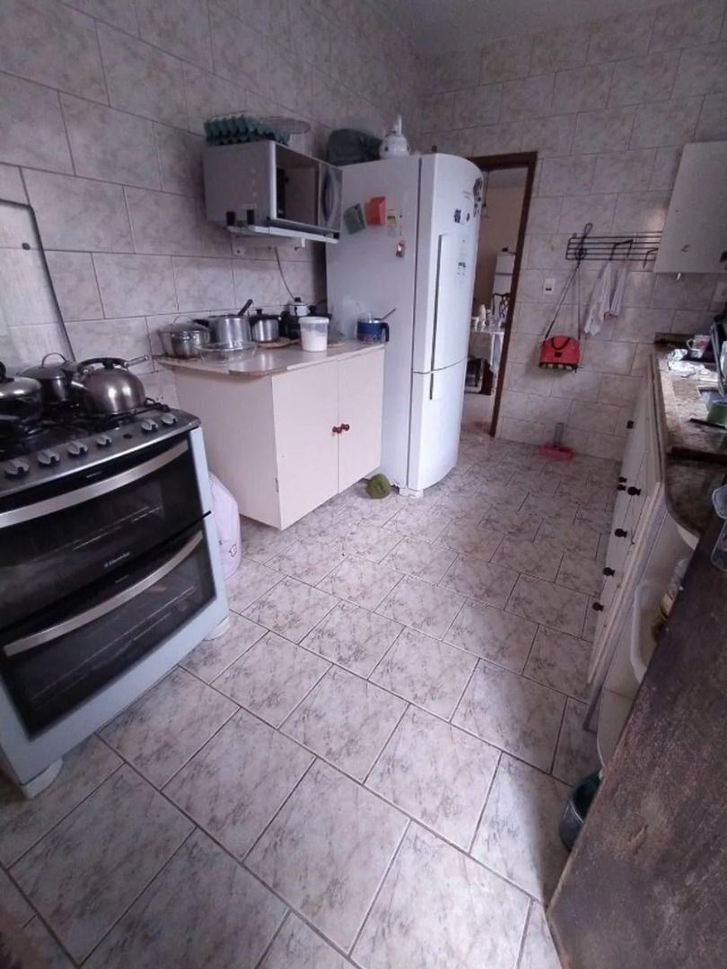 Imagem Casa com 3 Quartos à Venda, 200 m² em Aeroporto - Juiz de Fora Imagem Casa com 3 Quartos à Venda, 200 m² em Aeroporto - Juiz de Fora