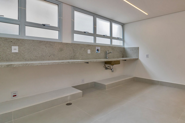 Imagem Apartamento com 2 Quartos à Venda, 87 m² em Cerqueira César - São Paulo