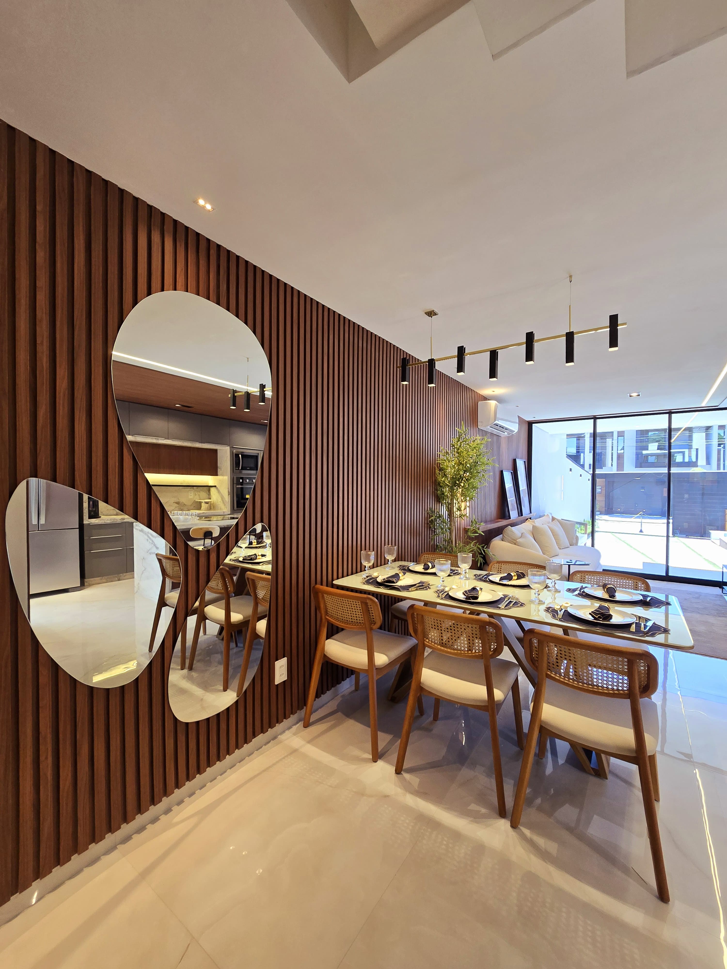 Imagem Casa com 4 Quartos à Venda, 144 m² em Timbu - Eusébio Imagem Casa com 4 Quartos à Venda, 144 m² em Timbu - Eusébio