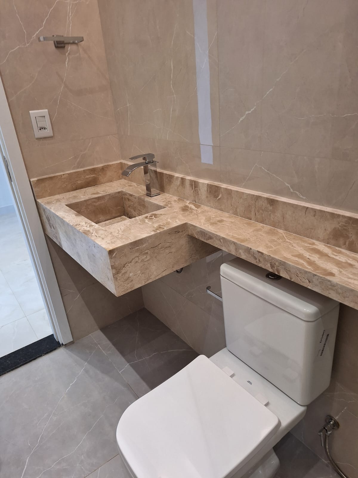 Imagem Casa de Condomínio com 3 Quartos à Venda, 160 m²em Quarenta Horas (Coqueiro) - Ananindeua Imagem Casa de Condomínio com 3 Quartos à Venda, 160 m²em Quarenta Horas (Coqueiro) - Ananindeua