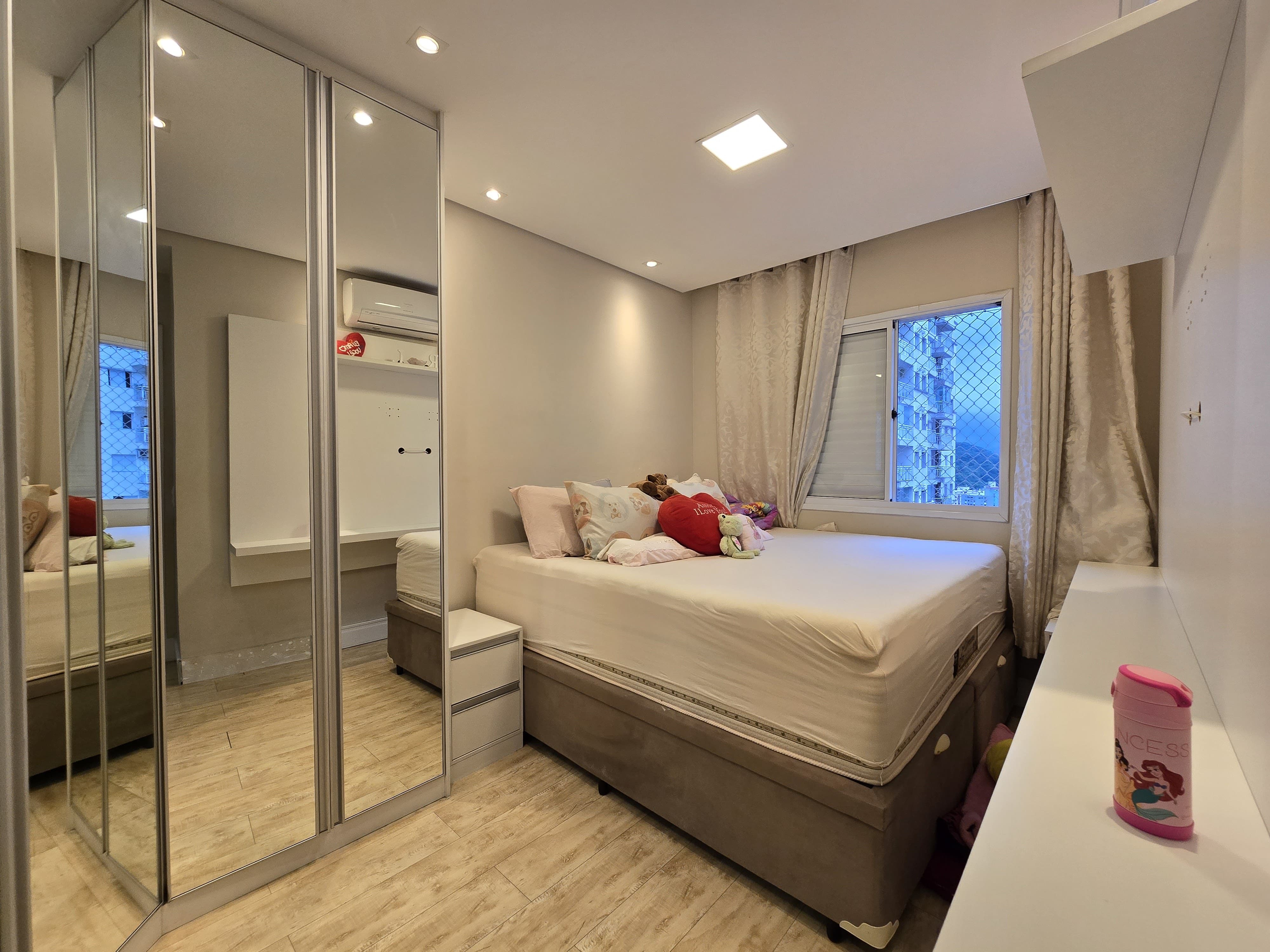 Imagem Apartamento com 3 Quartos à Venda, 84 m² em Marapé - Santos