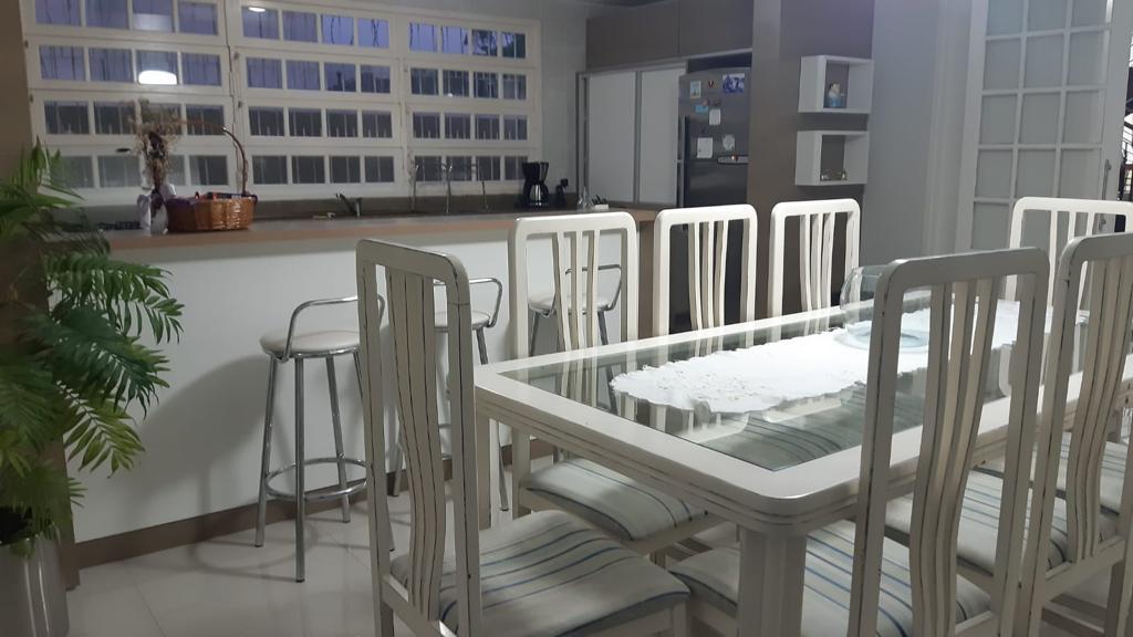 Imagem Casa com 6 Quartos à Venda, 276 m²em Santa Mônica - Florianópolis