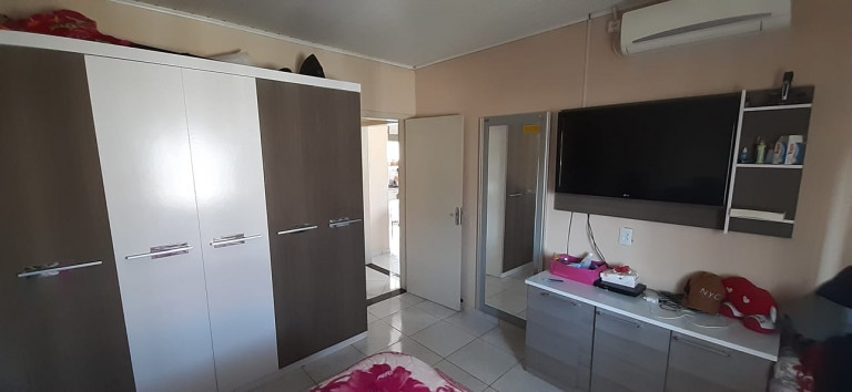 Imagem Casa com 2 Quartos à Venda, 60 m² em Maccari - Morro da Fumaça Imagem Casa com 2 Quartos à Venda, 60 m² em Maccari - Morro da Fumaça