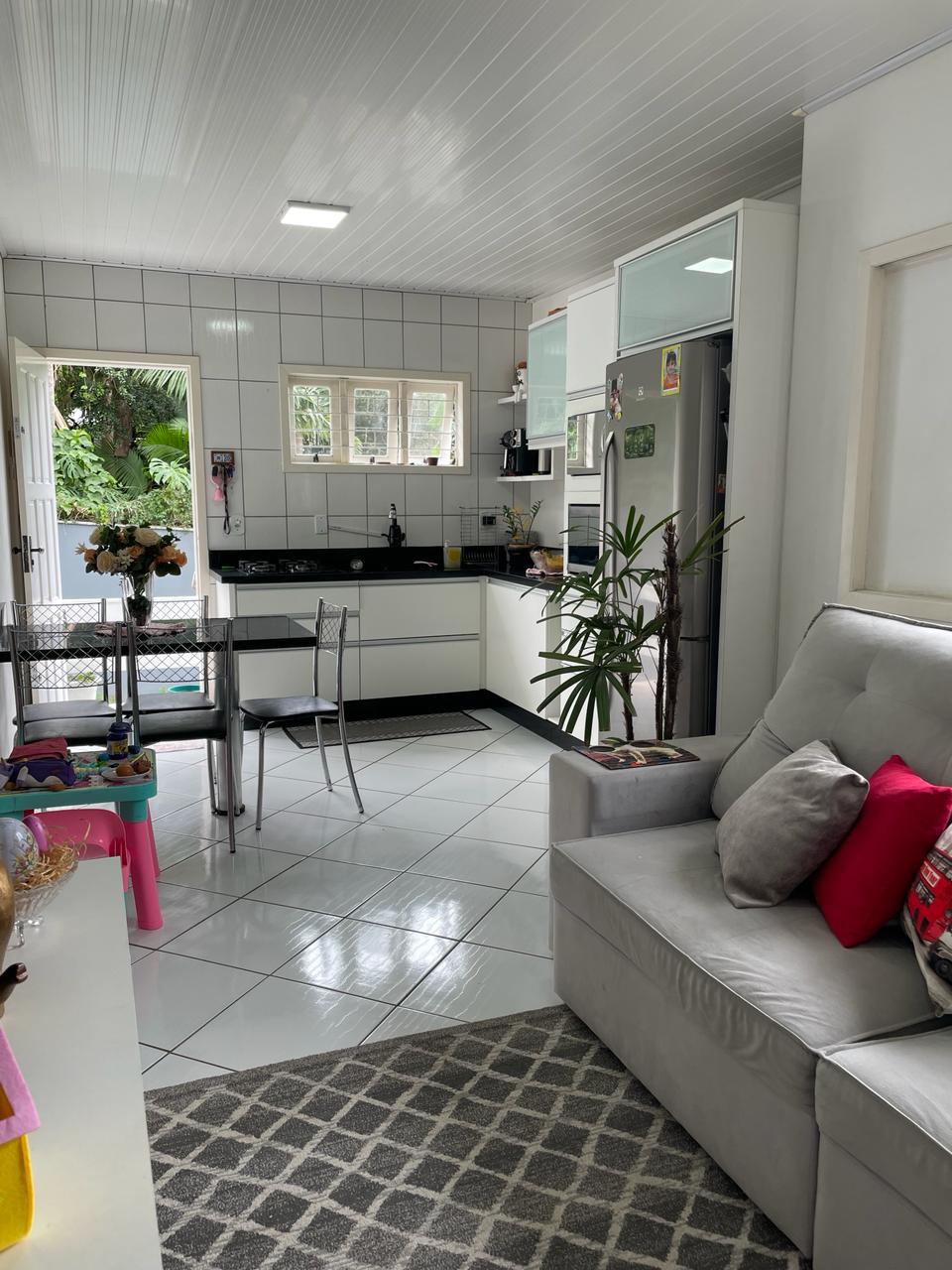 Imagem Casa com 2 Quartos à Venda, 100 m²em Operária Nova - Criciúma