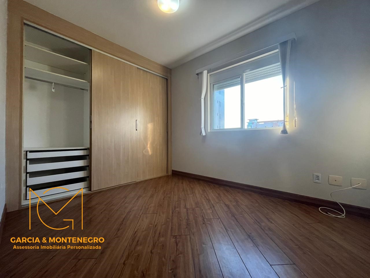 Imagem Apartamento com 3 Quartos para Alugar, 130 m²em Gonzaga - Santos