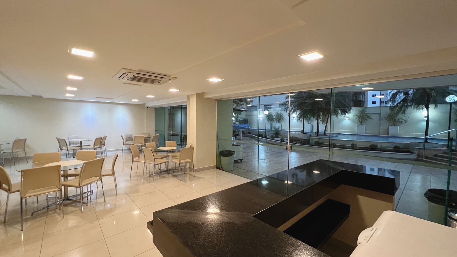 Imagem Apartamento com 3 Quartos à Venda, 108 m²em Setor Bueno - Goiânia Imagem Apartamento com 3 Quartos à Venda, 108 m²em Setor Bueno - Goiânia